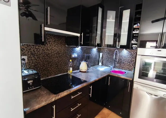 Casa Donn - El Sultán 63 - Luxury 3 Bed With Fast Fibre Internet Villa *